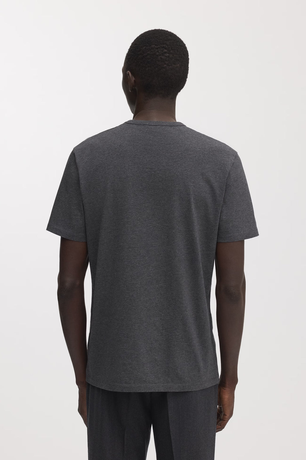 Anthrazitfarbenes T-Shirt mit Rundhalsausschnitt